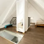Haus 1805 * Φέμαρν