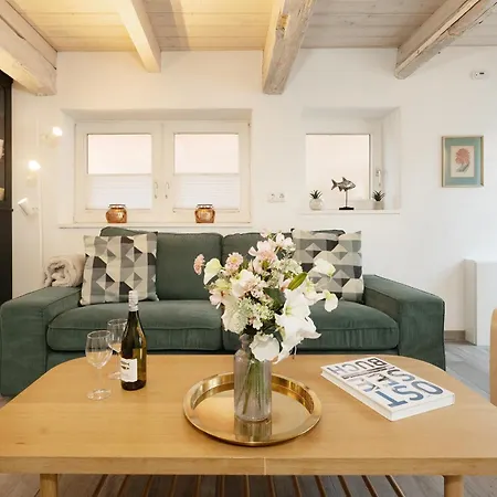 Haus 1805 *