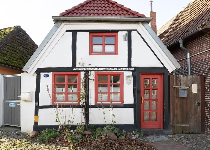 Semesterbostad Haus 1805 *